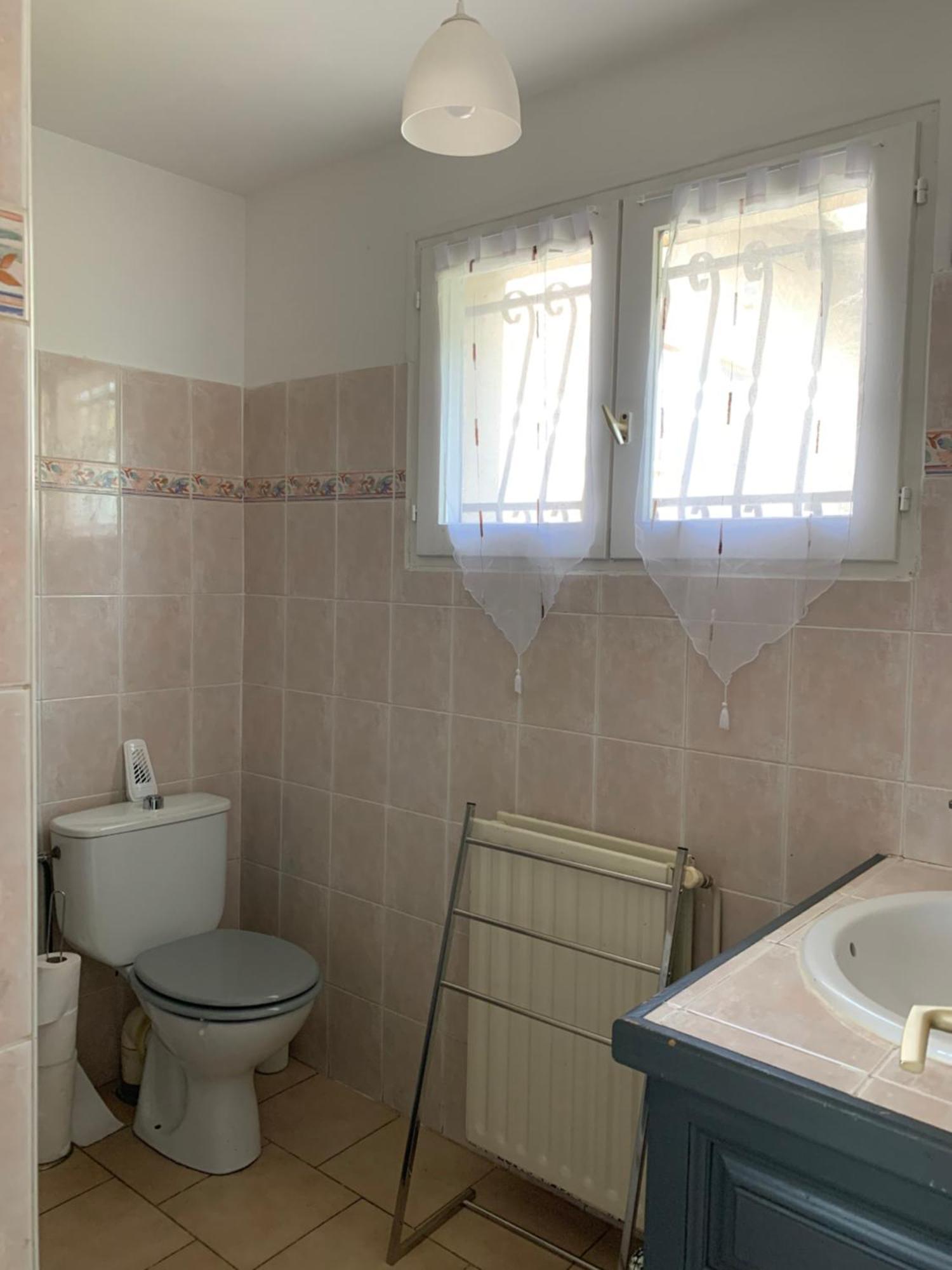 Petite Maison Dans Un Village Du Gers Sabazan Екстериор снимка